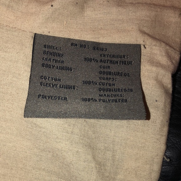 Cute women’s leather moto jacket. EUC, worn once - Picture 5 of 8